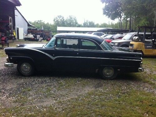 1955 ford club sedan