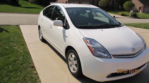 2008 toyota prius base - excellent condition - 50 mpg!