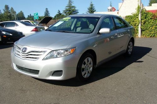 2011 Toyota Camry LE Sedan 4-Door 2.5L, image 7