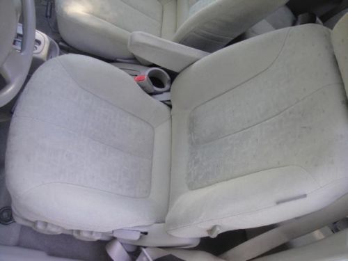 2005 HYUNDAI ACCENT IN GREAT CONDITION 1 OWNER, image 16