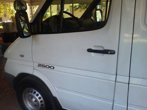 2005 dodge sprinter 2500 base standard passenger van 3-door 2.7l