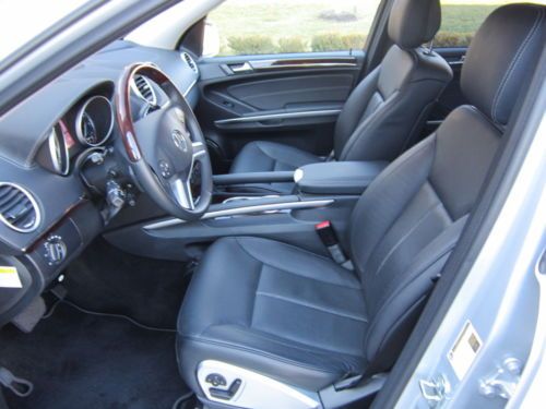 2010 Mercedes Benz GL550 4Matic AMG, image 2