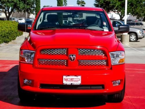 5.7 HEMI ALLOY WHEELS REMOTE ENTRY RED CLOTH INTERIOR, image 3