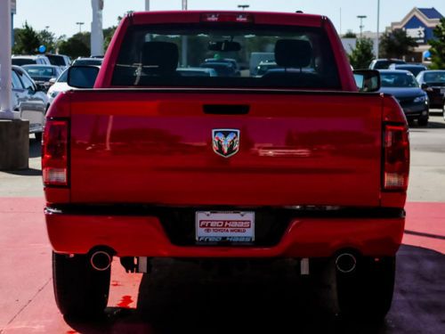 5.7 HEMI ALLOY WHEELS REMOTE ENTRY RED CLOTH INTERIOR, image 9