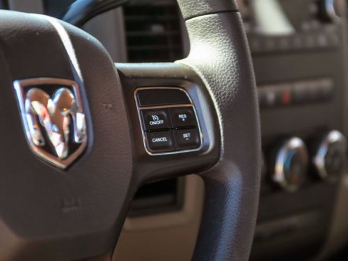 5.7 HEMI ALLOY WHEELS REMOTE ENTRY RED CLOTH INTERIOR, image 18