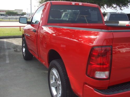 5.7 HEMI ALLOY WHEELS REMOTE ENTRY RED CLOTH INTERIOR, image 23