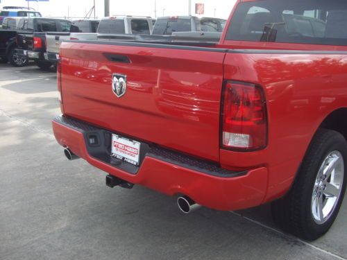 5.7 HEMI ALLOY WHEELS REMOTE ENTRY RED CLOTH INTERIOR, image 25