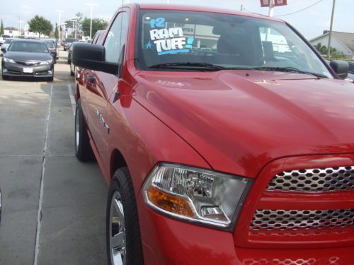 5.7 HEMI ALLOY WHEELS REMOTE ENTRY RED CLOTH INTERIOR, image 29