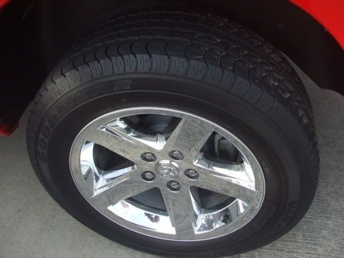 5.7 HEMI ALLOY WHEELS REMOTE ENTRY RED CLOTH INTERIOR, image 33