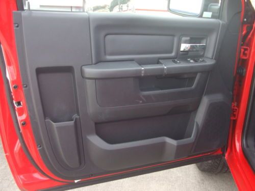 5.7 HEMI ALLOY WHEELS REMOTE ENTRY RED CLOTH INTERIOR, image 40