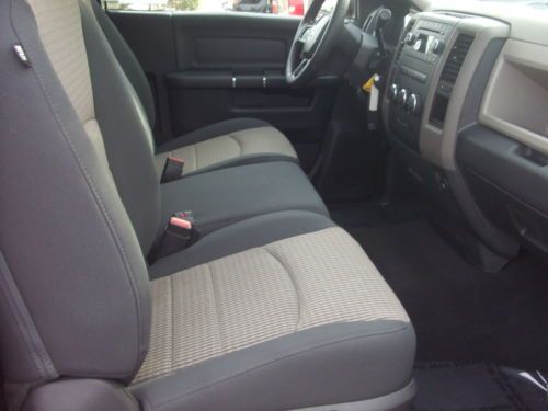 5.7 HEMI ALLOY WHEELS REMOTE ENTRY RED CLOTH INTERIOR, image 43