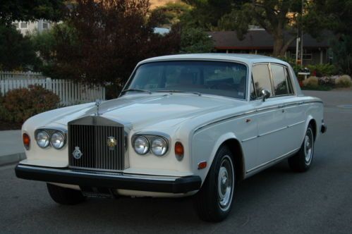 1976 rolls royce silver shadow base sedan 4-door 6.8l