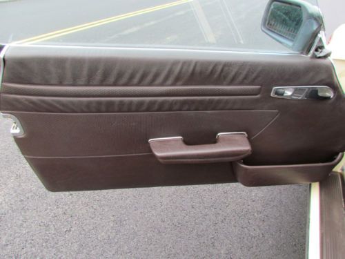 1986 Mercedes-Benz 560 SL Convertible, image 14