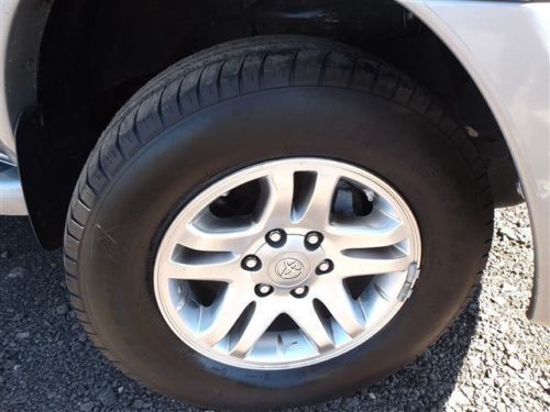 Limited SUV 4.7L 4X4 DVD REAR ENTERTAINMENT CLEAN CARFAX LEATHER 4X4 SUNROOF, image 9