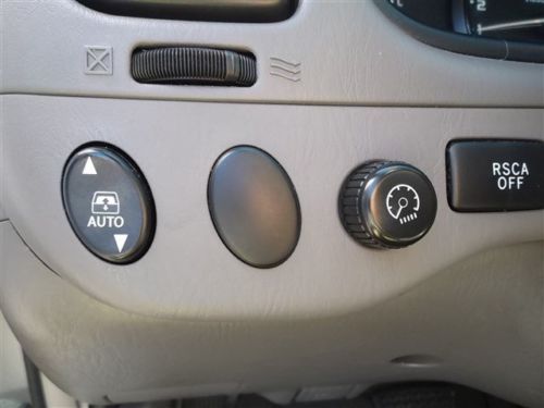 Limited SUV 4.7L 4X4 DVD REAR ENTERTAINMENT CLEAN CARFAX LEATHER 4X4 SUNROOF, image 29