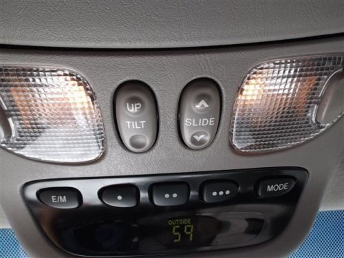 Limited SUV 4.7L 4X4 DVD REAR ENTERTAINMENT CLEAN CARFAX LEATHER 4X4 SUNROOF, image 42