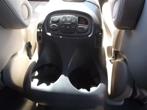 Limited SUV 4.7L 4X4 DVD REAR ENTERTAINMENT CLEAN CARFAX LEATHER 4X4 SUNROOF, image 47