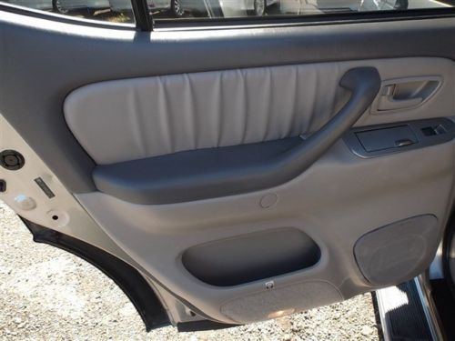 Limited SUV 4.7L 4X4 DVD REAR ENTERTAINMENT CLEAN CARFAX LEATHER 4X4 SUNROOF, image 50