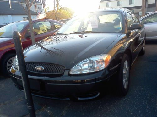 2006 ford taurus se sedan 4-door 3.0l