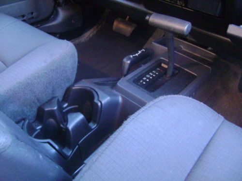 CLEAN 2006 JEEP WRANGLER X 4X4 AUTO SONY AM/FM/CD ALLOYS 4WD EXCELLENT CONDITION, image 40