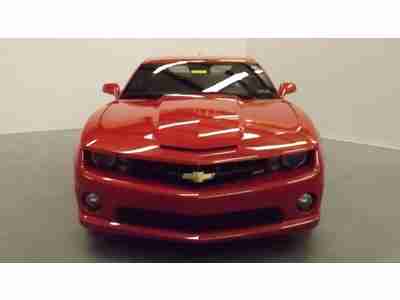 Low Miles 2011 Camaro 2SS Coupe 6.2L V8 Rear Wheel Drive, image 3