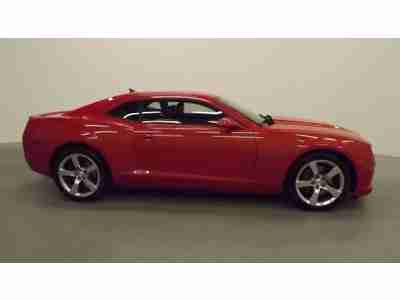 Low Miles 2011 Camaro 2SS Coupe 6.2L V8 Rear Wheel Drive, image 8