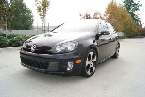 2012 volkswagen gti. 24,000 miles. sunroof. excellent gas mileage *4 door*