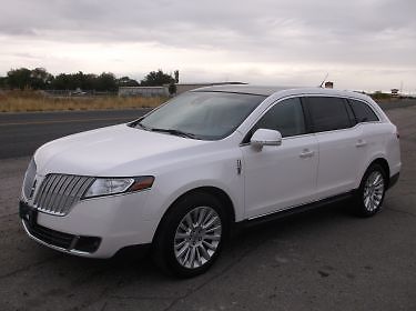 2012 lincoln mkt base sport utility 4-door 3.7l