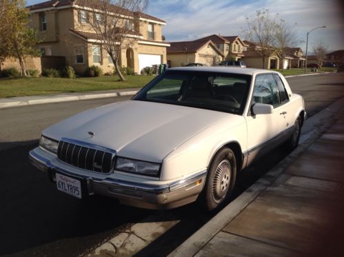 Nice 1991 riviera low miles runs good good transmission