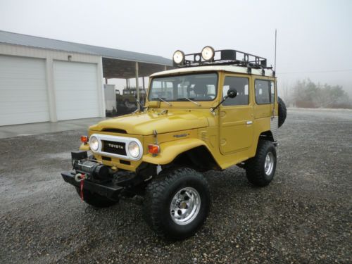 1976 toyota land cruiser fj40 expedition vehicle on/off road fj 40 fj-40