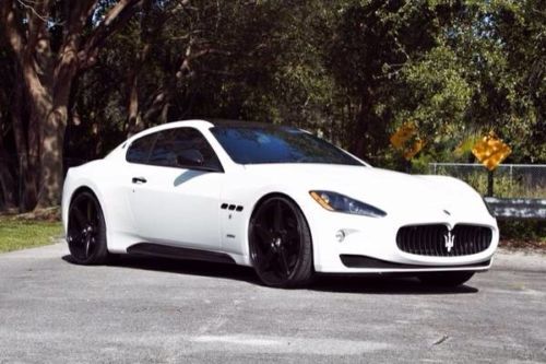 Beautiful 2009 gran  turismo s in pearl satin wrap