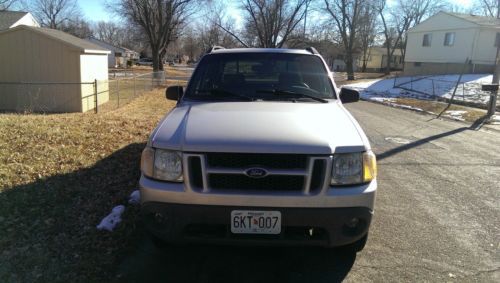 2002 ford explorer sport trac xl sport utility 4-door 4.0l