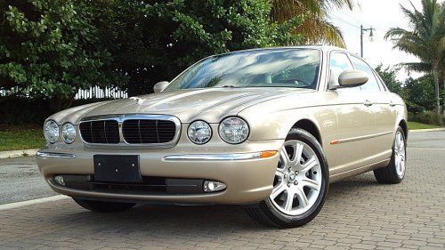 2004 jaguar xj8...1 owner 0 accidents!!!