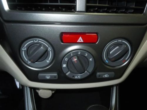 5dr Auto 2.5 2.5L CD AWD Roof Rack Satellite Radio, image 13