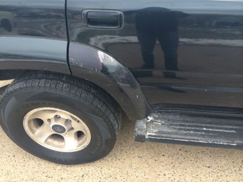 1994 Toyota Land Cruiser  1 Owner, image 3