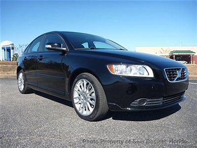 2009 volvo s40 black under 60 k miles 130 point inspection