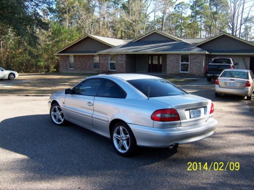 2001 volvo c70 base coupe 2-door 2.3l