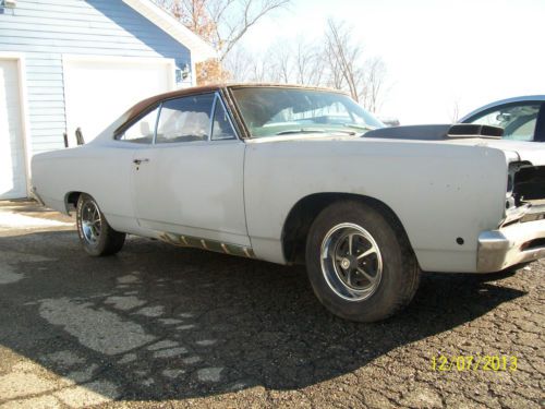 1968 plymouth satellite roadrunner clone 2 dr 440 builder 8.75