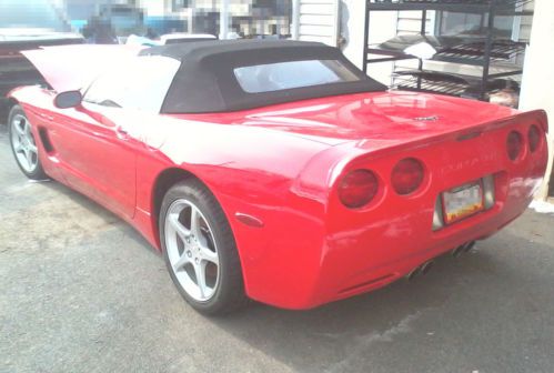 1999 chevrolet corvette base convertible 2-door 5.7l includes after market parts