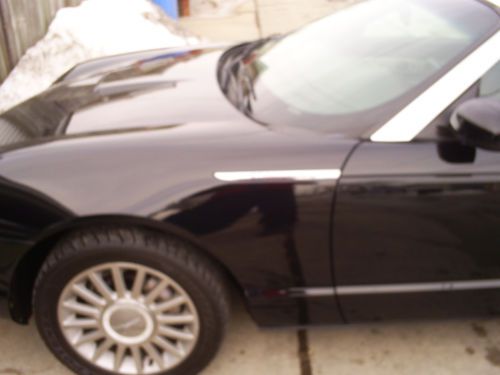 2005 Ford Thunderbird 50th Anniversary Edition Convertible 2-Door 3.9L, image 4