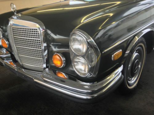1973 Mercedes 300SEL 4.5 No Reserve Auction Sedan Dark Green Old Money Survivor, image 3