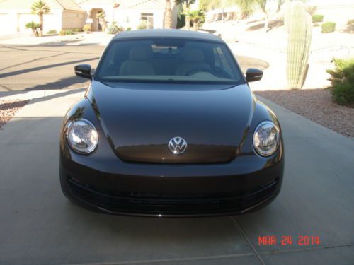 2013 volkswagen beetle base convertible 2-door 2.5l