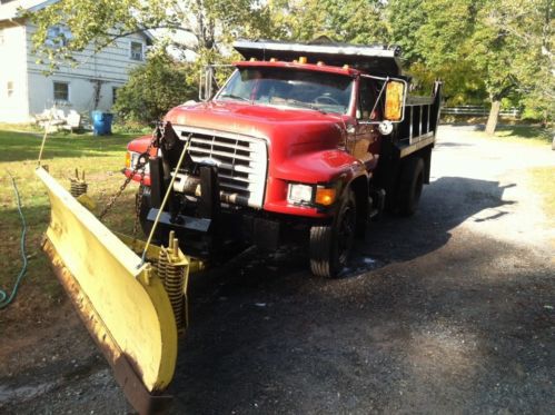 1994 ford f800 w.salter and plow, 74k: great deal