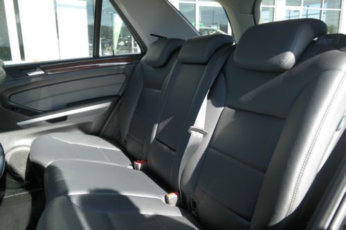 2012 Mercedes-Benz GL350 Bluetec 4Matic Sport Utility 4-Door 3.0L, image 19