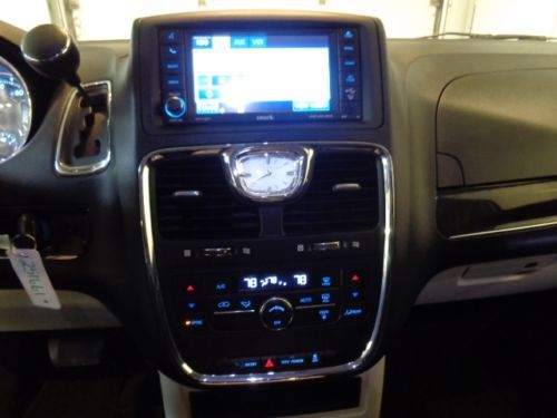 Touring 3.6L Back Up Camera Satellite Radio MP3 Player Auxiliary Audio Input, image 20
