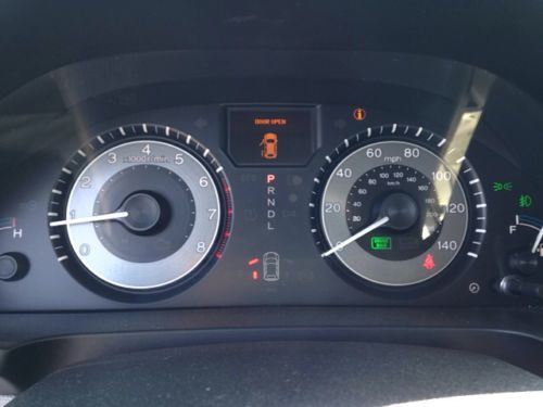 Clean Carfax One Owner Satellite Radio Leather Trim Navigation System MP3, image 14