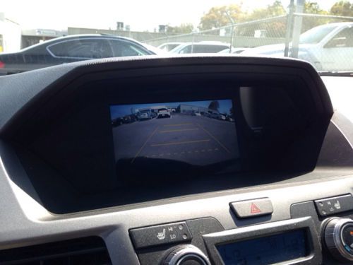 Clean Carfax One Owner Satellite Radio Leather Trim Navigation System MP3, image 16