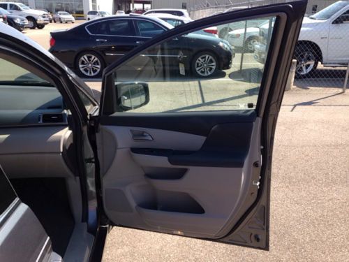 Clean Carfax One Owner Satellite Radio Leather Trim Navigation System MP3, image 32