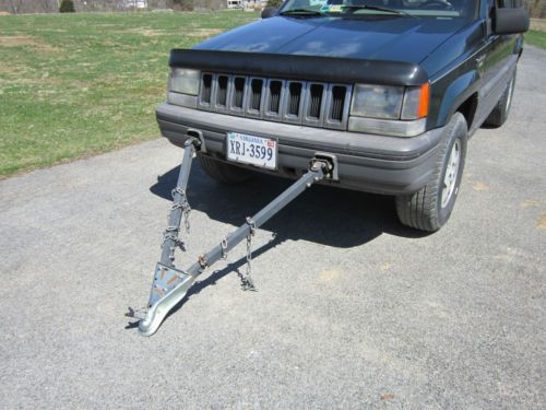 1994 jeep grand cherokee laredo w/ tow bar for flat towing behind rv, runs great