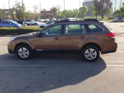2011 subaru outback 2.5i wagon 4-door 2.5l